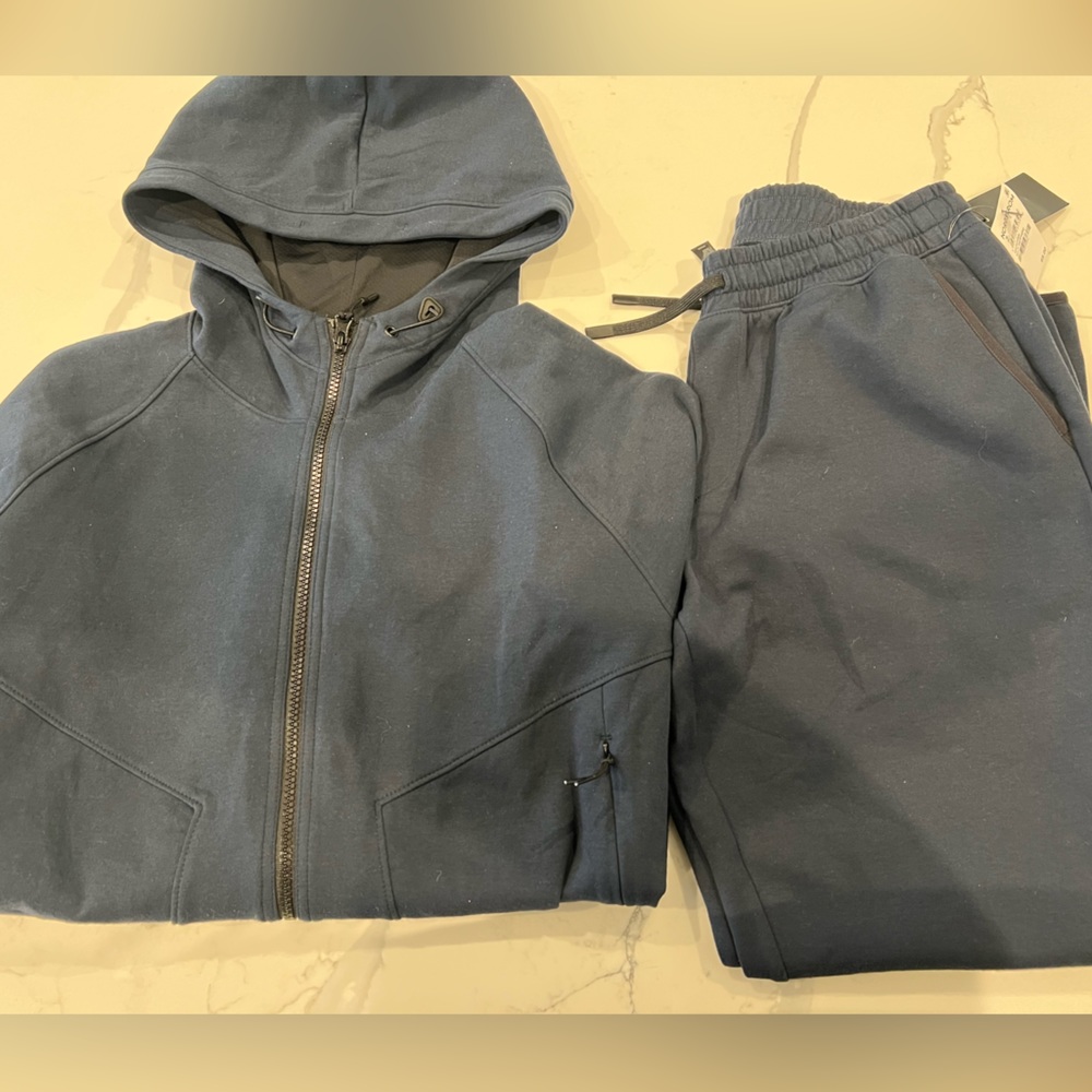 Mens Zella navy sweat set